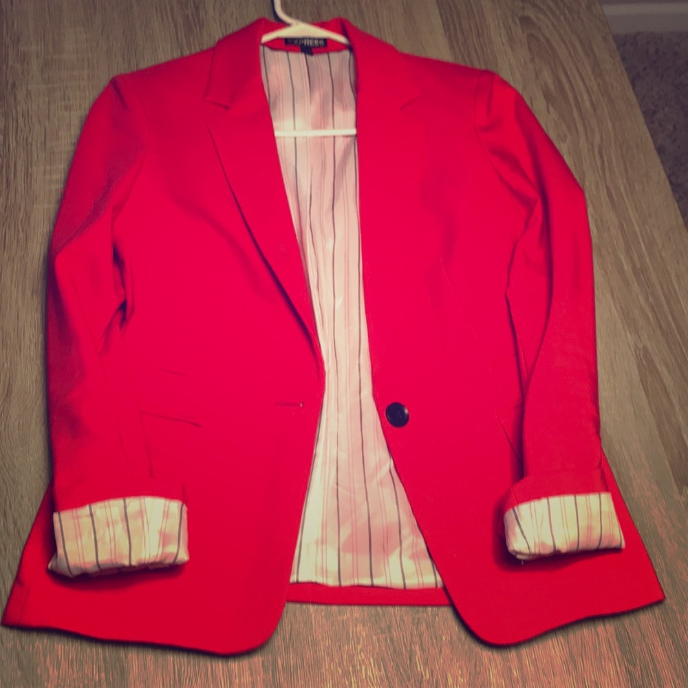 Gorgeous magenta express blazer!